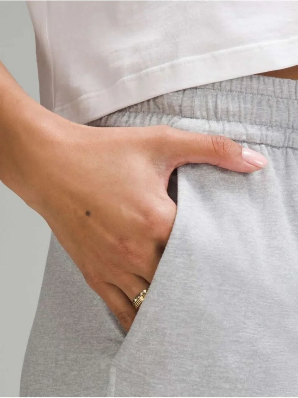Lululemon Soft Jersey Straight-Leg Mid-Rise Pant *RegbHeathered Core Grey